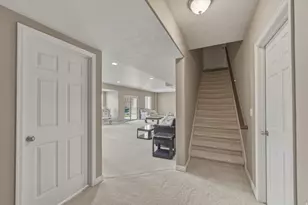 2087 E Autumn Fields Ln, Draper, UT 84020 - Photo 37