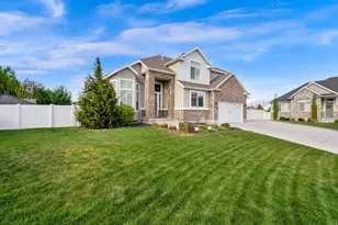 2842 W Rolling Creek Way, South Jordan, UT 84095 - Photo 3