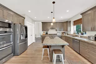 2842 W Rolling Creek Way, South Jordan, UT 84095 - Photo 15