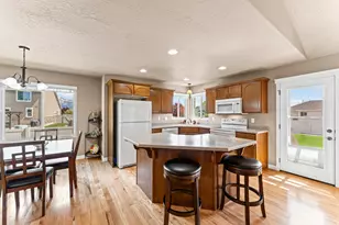 1257 W 2850 S, Syracuse, UT 84075 - Photo 7