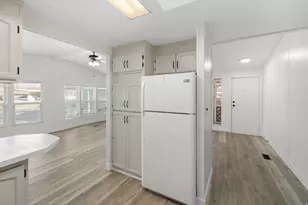 4405 S Vagabond Dr, Murray, UT 84107 - Photo 5