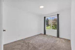607 S Plum Creek Ln E, Ogden, UT 84404 - Photo 17