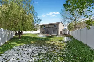 595 N Banbury Cir W, North Salt Lake, UT 84054 - Photo 21
