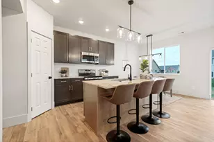 529 N Hvn Dr, Mapleton, UT 84664 - Photo 9