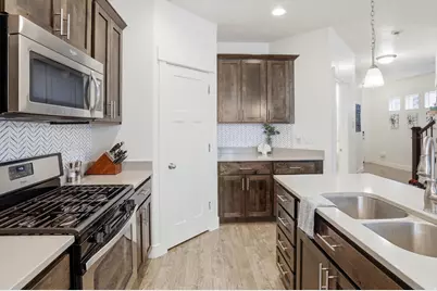 4432 W Hill Shadow Way, Herriman, UT 84096 - Photo 13