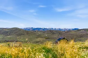 271 S Rockport Blvd, Wanship, UT 84017 - Photo 1