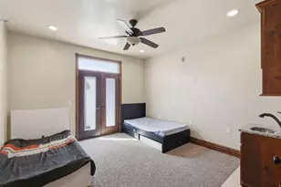 217 E Scenic Peak Cove, Draper, UT 84020 - Photo 29