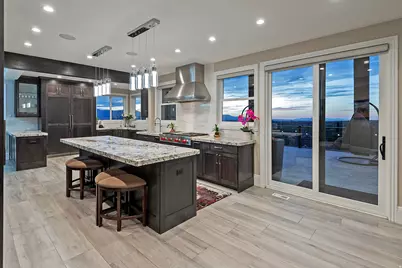 2373 E Bear Hills Cir, Draper, UT 84020 - Photo 11