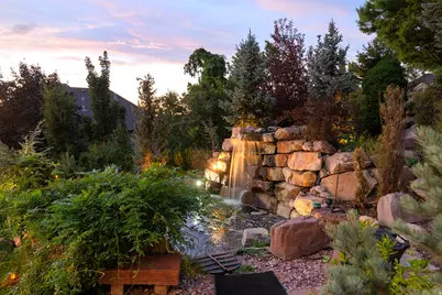 2373 E Bear Hills Cir, Draper, UT 84020 - Photo 7