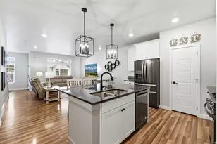 4344 W Bromwell Ct, Lehi, UT 84048 - Photo 15
