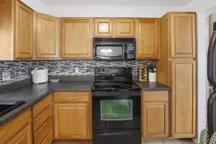 4697 S 2025 W, Roy, UT 84067 - Photo 9
