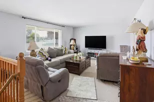 4697 S 2025 W, Roy, UT 84067 - Photo 3