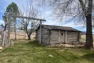 170 N 400 W, Centerfield, UT 84622 - Photo 11