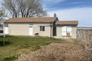 170 N 400 W, Centerfield, UT 84622 - Photo 9