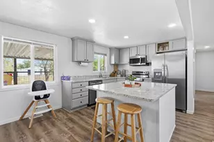 244 W 100 N, Roosevelt, UT 84066 - Photo 7