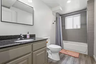 244 W 100 N, Roosevelt, UT 84066 - Photo 21