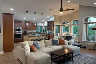 4302 S Monarch Dr E, Bountiful, UT 84010 - Photo 11