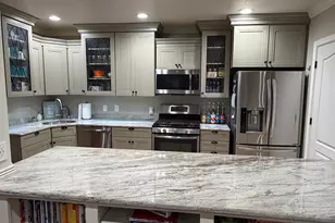 4302 S Monarch Dr E, Bountiful, UT 84010 - Photo 31