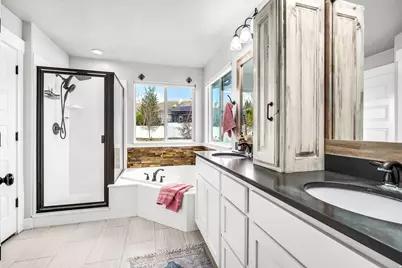 2315 E Dugway Dr, Eagle Mountain, UT 84005 - Photo 37