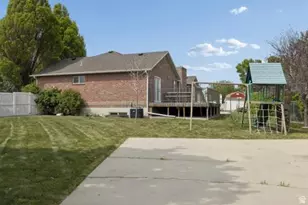 1097 W Snowflake Cir S, South Jordan, UT 84095 - Photo 35