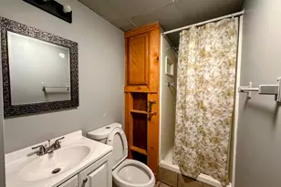 2562 N 1150 W, Layton, UT 84041 - Photo 15