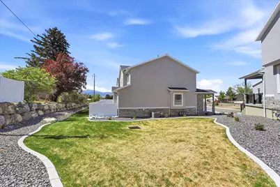 25 W 555 Ln S #19, Tooele, UT 84074 - Photo 27