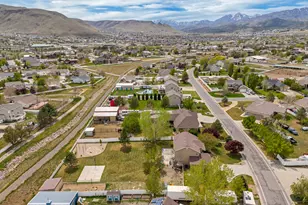 6137 W Triple Crown Ln S, Herriman, UT 84096 - Photo 39