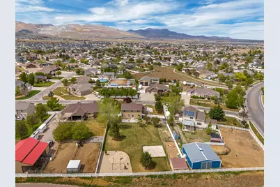 6137 W Triple Crown Ln S, Herriman, UT 84096 - Photo 37