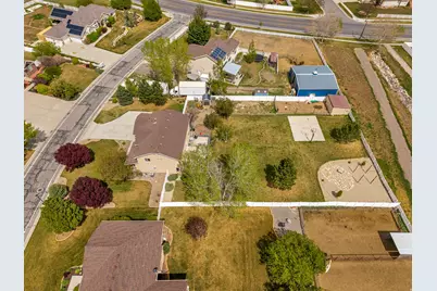 6137 W Triple Crown Ln S, Herriman, UT 84096 - Photo 43