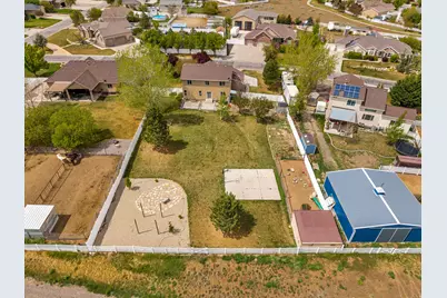 6137 W Triple Crown Ln S, Herriman, UT 84096 - Photo 45