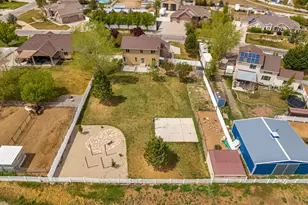 6137 W Triple Crown Ln S, Herriman, UT 84096 - Photo 45