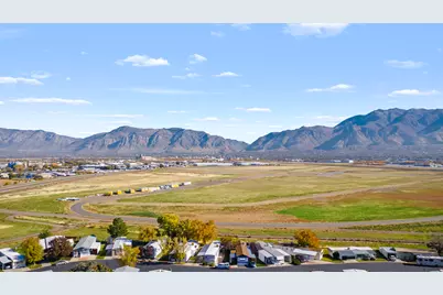 3800 S 1900 W #66, Roy, UT 84067 - Photo 31
