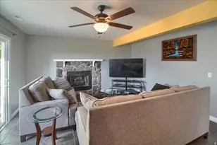 5635 W Walnut Ridge Cir S, Salt Lake City, UT 84118 - Photo 9