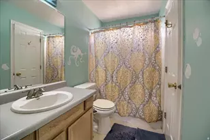 5635 W Walnut Ridge Cir S, Salt Lake City, UT 84118 - Photo 15