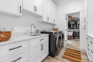 886 N 300 E, Spring City, UT 84662 - Photo 31