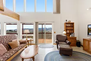 1380 Crescent Dr N, Park City, UT 84098 - Photo 11