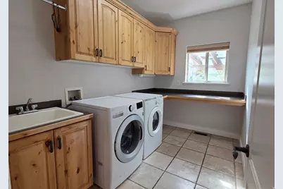 10313 N 6800 W, Highland, UT 84003 - Photo 21