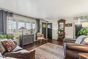 372 E 3250 N, North Ogden, UT 84414 - Photo 3