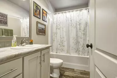 6428 S 740 W, Murray, UT 84123 - Photo 13