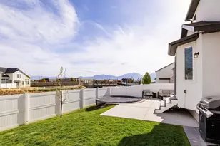 5312 W Croyden Ln S, Herriman, UT 84096 - Photo 9