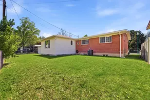 571 E 200 N, Orem, UT 84097 - Photo 25