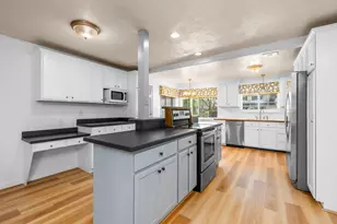 571 E 200 N, Orem, UT 84097 - Photo 5