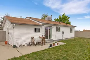 3909 S 7200 W, Magna, UT 84044 - Photo 19