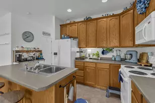 6890 W Ashby Way S, West Valley, UT 84128 - Photo 7
