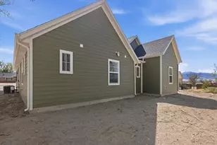 55 N 200 W, Elsinore, UT 84724 - Photo 5