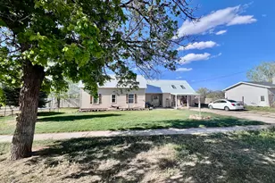 260 W 400 N, Fillmore, UT 84631 - Photo 25