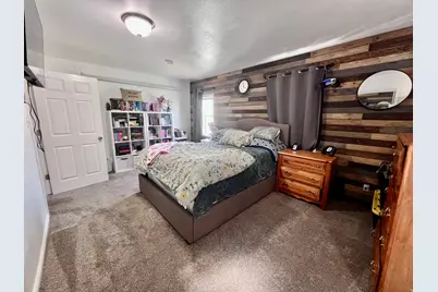 260 W 400 N, Fillmore, UT 84631 - Photo 13