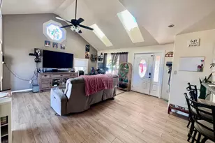 260 W 400 N, Fillmore, UT 84631 - Photo 3