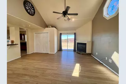 260 W 400 N, Fillmore, UT 84631 - Photo 5