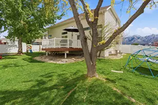 2231 N 50 W, Layton, UT 84041 - Photo 35